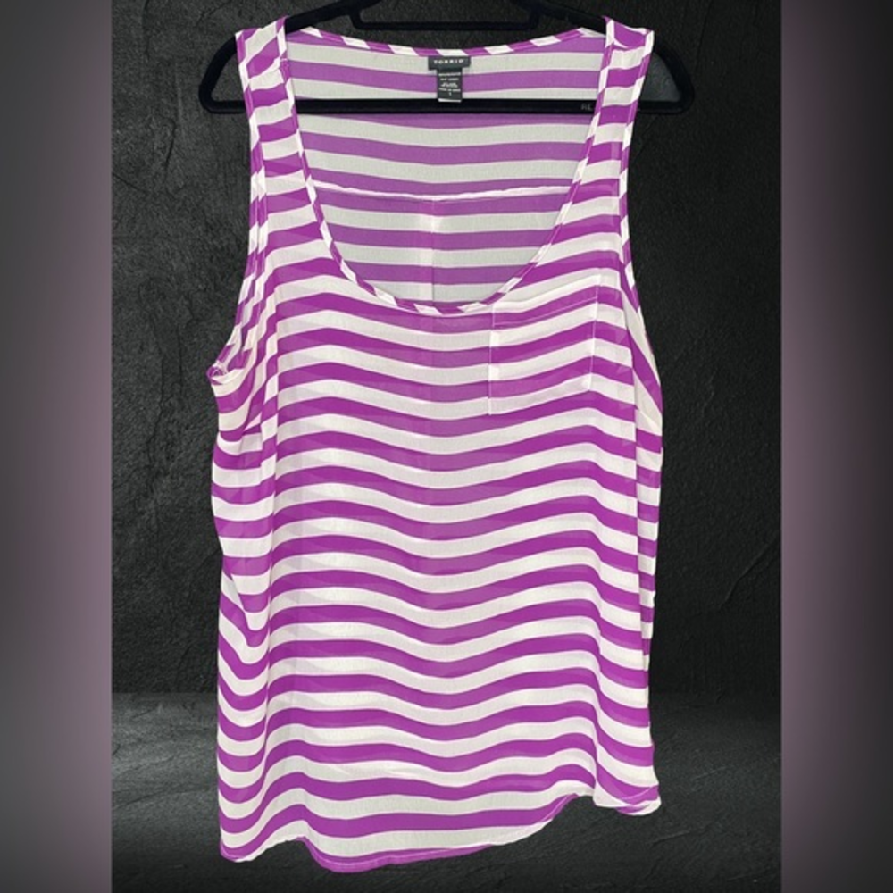 Women's Torrid Sheer Striped Sleeveless Pocket Blouse‎ Purple and White.